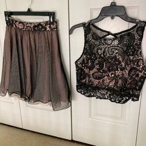 Black and pink dress size 3